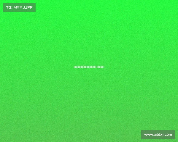 穆阿尼与巴黎计划外球员共同训练 备战新赛季 穆阿尼与巴黎计划外球员共同训练 备战新赛季